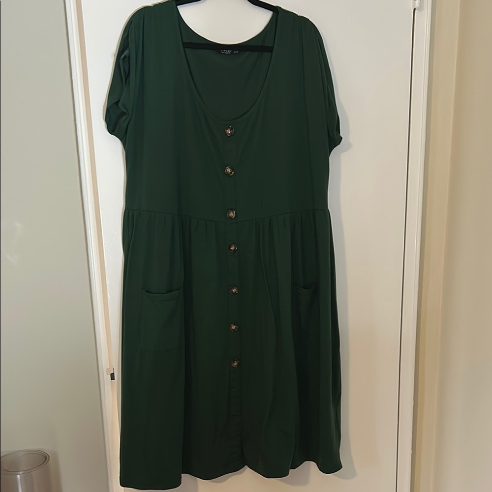 YOINS Green Midi Sundress with V-Neck and Short Sleeves